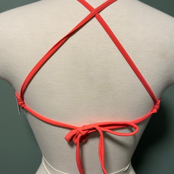 Indigo Rein sexy bikini swimsuit - Picture 4 of 9